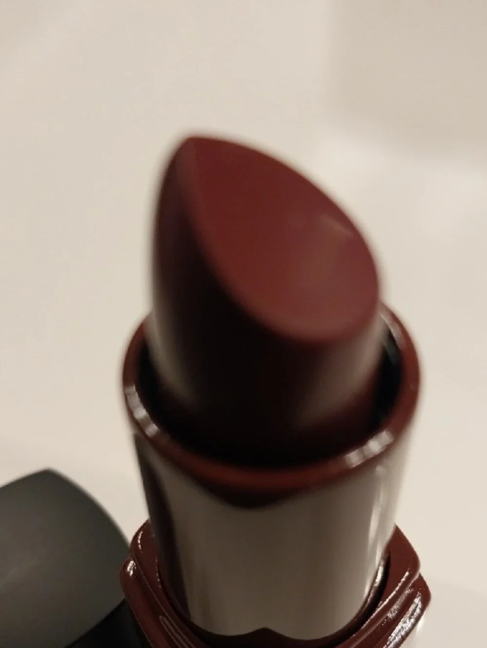 Bobbi Brown 
